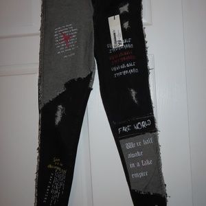 JK AttireHalf Awake Graffiti Print High Waist Skinny Jeans size 6